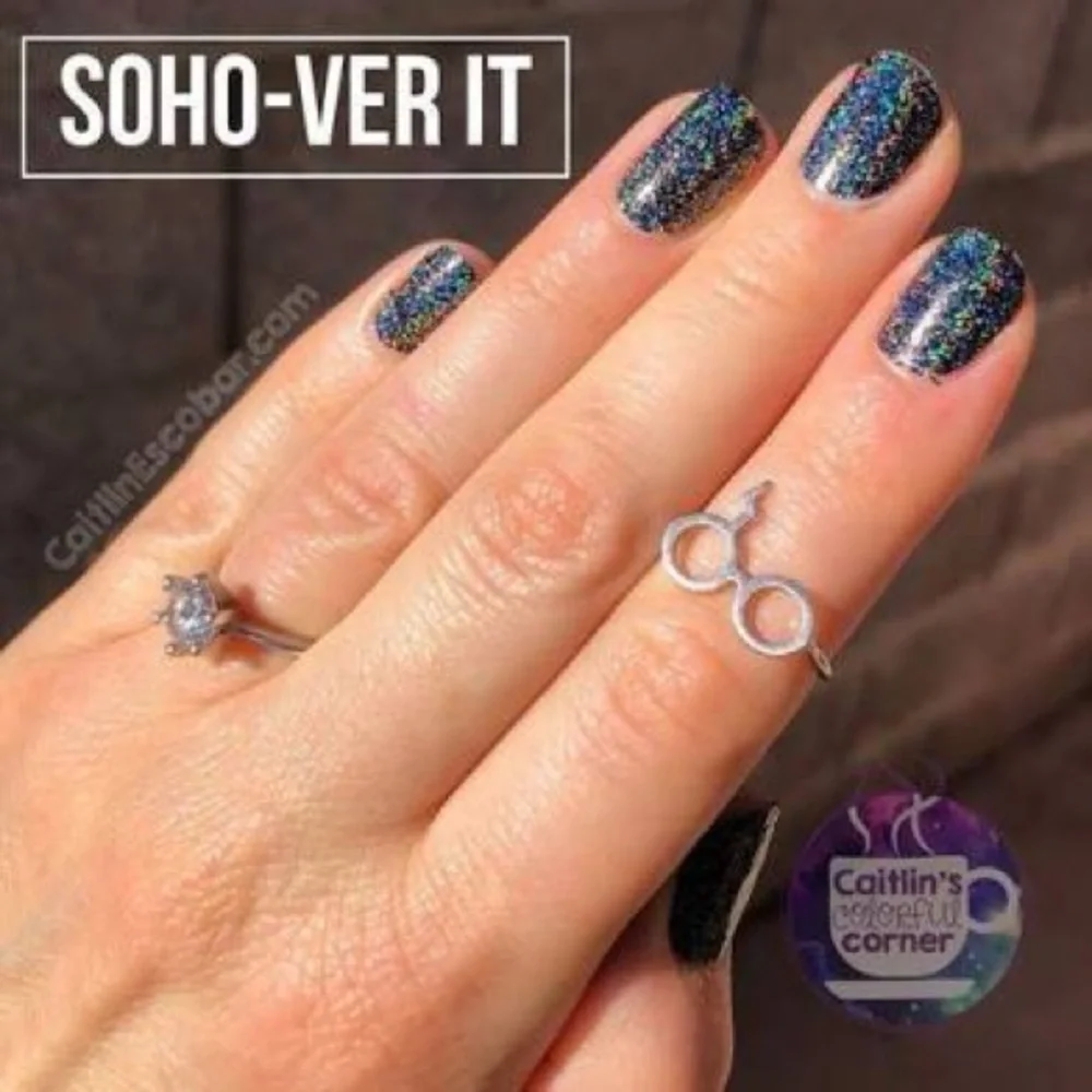 Color Street RETIRED Soho-Over It Glitter Nail Set